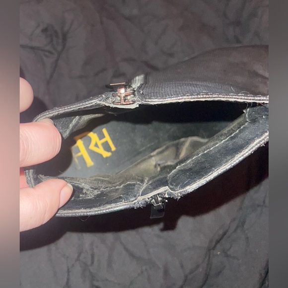 Chunky Ankle Zipper Boots - Picture 4 of 5